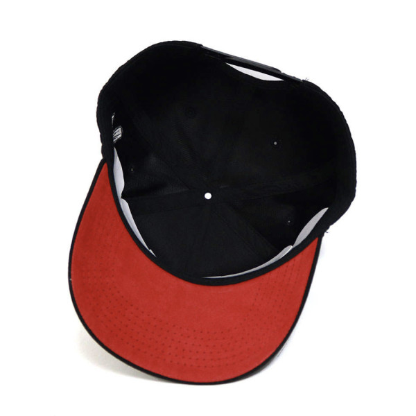 Inspired Black magic ( Snapback Curved brim)